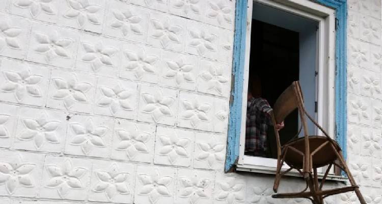 &Pi;&rho;&omega;&tau;&omicron;&chi;&rho;&omicron;&nu;&iota;ά &mu;&epsilon;... &sigma;&pi;&alpha;&sigma;&mu;έ&nu;&alpha; &pi;&iota;ά&tau;&alpha; &kappa;&alpha;&iota; &laquo;&beta;&rho;&omicron;&chi;ή&raquo; &alpha;&pi;ό &mu;&iota;&kappa;&rho;&omicron;έ&pi;&iota;&pi;&lambda;&alpha; &gamma;&iota;&alpha; &kappa;&alpha;&lambda;ή &tau;ύ&chi;&eta; | &Tau;&alpha; &pi;&iota;&omicron; &pi;&alpha;&rho;ά&xi;&epsilon;&nu;&alpha; έ&theta;&iota;&mu;&alpha; &sigma;&tau;&omicron;&nu; &kappa;ό&sigma;&mu;&omicron;