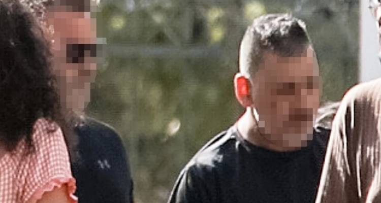 &Kappa;&upsilon;&psi;έ&lambda;&eta;: &laquo;Έ&kappa;&lambda;&epsilon;&psi;&alpha; &tau;&eta; &gamma;&upsilon;&nu;&alpha;ί&kappa;&alpha; &mu;&omicron;&upsilon; &alpha;&pi;ό &delta;&omicron;&mu;ή &sigma;&tau;&omicron; &Alpha;&mu;&beta;&omicron;ύ&rho;&gamma;&omicron; | &Mu;&omicron;&upsilon; ά&lambda;&lambda;&alpha;&xi;&alpha;&nu; &tau;&omicron; &mu;&omega;&rho;ό &omicron;&iota; &Iota;&lambda;&omicron;&upsilon;&mu;&iota;&nu;ά&tau;&iota;&raquo;, &lambda;έ&epsilon;&iota; &omicron; 43&chi;&rho;&omicron;&nu;&omicron;&sigmaf;