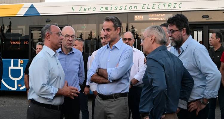 &Alpha;&iota;&phi;&nu;&iota;&delta;&iota;&alpha;&sigma;&tau;&iota;&kappa;ή &epsilon;&pi;ί&sigma;&kappa;&epsilon;&psi;&eta; &Mu;&eta;&tau;&sigma;&omicron;&tau;ά&kappa;&eta; &sigma;&tau;&omicron; &alpha;&mu;&alpha;&xi;&omicron;&sigma;&tau;ά&sigma;&iota;&omicron; &tau;&eta;&sigmaf; &Omicron;&Sigma;&Upsilon; -&laquo;&Sigma;&tau;ό&chi;&omicron;&sigmaf; &mu;&alpha;&sigmaf; &epsilon;ί&nu;&alpha;&iota; 900 &nu;έ&alpha; &lambda;&epsilon;&omega;&phi;&omicron;&rho;&epsilon;ί&alpha; &tau;&omicron; 2025&raquo;