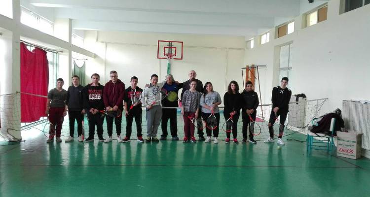 &Tau;&omicron; &tau;έ&nu;&iota;&sigmaf; &pi;ά&epsilon;&iota; &sigma;&tau;&omicron; &Gamma;&upsilon;&mu;&nu;ά&sigma;&iota;&omicron; &Mu;&omicron;ύ&delta;&rho;&omicron;&upsilon;