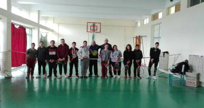 &Tau;&omicron; &tau;έ&nu;&iota;&sigmaf; &pi;ά&epsilon;&iota; &sigma;&tau;&omicron; &Gamma;&upsilon;&mu;&nu;ά&sigma;&iota;&omicron; &Mu;&omicron;ύ&delta;&rho;&omicron;&upsilon;