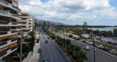 &Beta;&rho;έ&theta;&eta;&kappa;&epsilon; &beta;ό&mu;&beta;&alpha; &tau;&omicron;&upsilon; &Beta;' &Pi;&alpha;&gamma;&kappa;&omicron;&sigma;&mu;ί&omicron;&upsilon; &Pi;&omicron;&lambda;έ&mu;&omicron;&upsilon; &sigma;&tau;&eta; &Gamma;&lambda;&upsilon;&phi;ά&delta;&alpha; -&Kappa;&lambda;&epsilon;ί&nu;&epsilon;&iota; &tau;&eta;&nu; &Pi;έ&mu;&pi;&tau;&eta; &mu;&epsilon;&gamma;ά&lambda;&omicron; &tau;&mu;ή&mu;&alpha; &tau;&eta;&sigmaf; &Pi;&omicron;&sigma;&epsilon;&iota;&delta;ώ&nu;&omicron;&sigmaf;