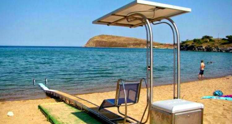 Αφαιρέθηκαν τα Seatrac από τις παραλίες της Λήμνου