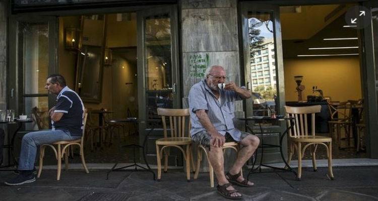 Guardian: Το μόνο που δεν φορολογείται στην Ελλάδα είναι ο αέρας...