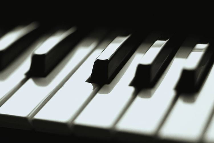 &Chi;&rho;&iota;&sigma;&tau;&omicron;&upsilon;&gamma;&epsilon;&nu;&nu;&iota;ά&tau;&iota;&kappa;&eta; &pi;&alpha;&rho;ά&sigma;&tau;&alpha;&sigma;&eta; &alpha;&pi;ό &tau;&omicron; &Omega;&delta;&epsilon;ί&omicron; &Lambda;ή&mu;&nu;&omicron;&upsilon;