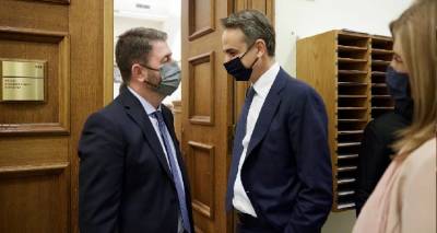 &Omicron; &Mu;&eta;&tau;&sigma;&omicron;&tau;ά&kappa;&eta;&sigmaf; &mu;&epsilon; &sigma;&kappa;&lambda;&eta;&rho;ό &rho;&omicron;&kappa;: &Gamma;&iota;&alpha;&tau;ί &beta;ά&zeta;&epsilon;&iota; &sigma;&tau;&omicron; ί&delta;&iota;&omicron; &kappa;ά&delta;&rho;&omicron; &Tau;&sigma;ί&pi;&rho;&alpha;-&Alpha;&nu;&delta;&rho;&omicron;&upsilon;&lambda;ά&kappa;&eta;, &mu;&epsilon;&tau;ά &tau;&eta;&nu; &upsilon;&pi;ό&theta;&epsilon;&sigma;&eta; &Kappa;&alpha;ϊ&lambda;ή