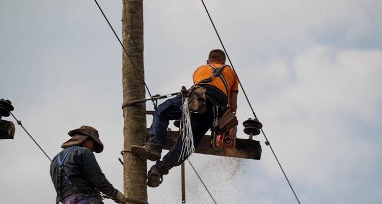 &Lambda;ή&mu;&nu;&omicron;&sigmaf;: &Delta;&iota;&alpha;&kappa;&omicron;&pi;ή &rho;&epsilon;ύ&mu;&alpha;&tau;&omicron;&sigmaf; &sigma;&epsilon; &chi;&omega;&rho;&iota;ά &tau;&omicron;&upsilon; &nu;&eta;&sigma;&iota;&omicron;ύ