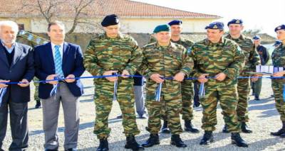 Αλκιβιάδης Στεφανής: Ο Αρχηγός ΓΕΣ εγκαινίασε οικήματα ΕΠΟΠ τις Στρατιωτικές Οικίες στη Λήμνο