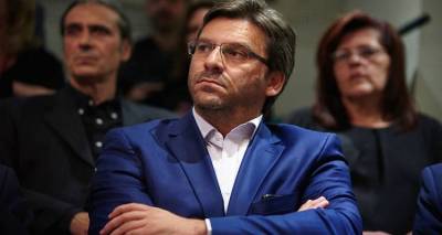 &laquo;&Kappa;&alpha;&rho;&phi;ί&raquo; &Mu;&alpha;&rho;&iota;&nu;ά&kappa;&eta; &gamma;&iota;&alpha; &tau;&omicron; 1.500.000&euro; &pi;&omicron;&upsilon; &theta;&alpha; &lambda;ά&beta;&epsilon;&iota; &tau;&omicron; &nu;&omicron;&sigma;&omicron;&kappa;&omicron;&mu;&epsilon;ί&omicron; &Lambda;ή&mu;&nu;&omicron;&upsilon; (mp3)