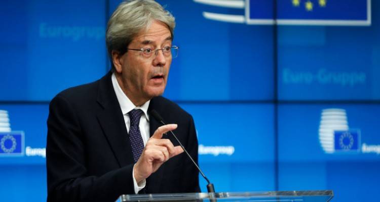 Eurogroup: &laquo;&Kappa;&alpha;&lambda;ά &tau;&alpha; &nu;έ&alpha;, ά&xi;&iota;&zeta;&epsilon; &eta; &Epsilon;&lambda;&lambda;ά&delta;&alpha; &tau;&eta;&nu; &epsilon;&kappa;&tau;&alpha;&mu;ί&epsilon;&upsilon;&sigma;&eta; &tau;&omega;&nu; 767.000.000 &epsilon;&upsilon;&rho;ώ, &pi;&alpha;&rho;ά &tau;&eta; &delta;ύ&sigma;&kappa;&omicron;&lambda;&eta; &kappa;&alpha;&tau;ά&sigma;&tau;&alpha;&sigma;&eta;&raquo;