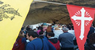 &Pi;&alpha;&nu;&alpha;&gamma;&iota;ά &Kappa;&alpha;&kappa;&alpha;&beta;&iota;ώ&tau;&iota;&sigma;&sigma;&alpha;: &Mu;&epsilon; &lambda;&alpha;&mu;&pi;&rho;ό&tau;&eta;&tau;&alpha; &kappa;&alpha;&iota; &pi;&lambda;ή&theta;&omicron;&sigmaf; &kappa;ό&sigma;&mu;&omicron;&upsilon; &eta; &Theta;&epsilon;ί&alpha; &Lambda;&epsilon;&iota;&tau;&omicron;&upsilon;&rho;&gamma;ί&alpha; (photos)