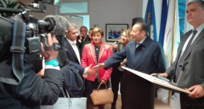 &Pi;&alpha;&rho;&omicron;ύ&sigma;&alpha; &eta; &Chi;&rho;&iota;&sigma;&tau;&iota;ά&nu;&alpha; &Kappa;&alpha;&lambda;&omicron;&gamma;ή&rho;&omicron;&upsilon; &sigma;&tau;&alpha; &epsilon;&gamma;&kappa;&alpha;ί&nu;&iota;&alpha; &tau;&omega;&nu; &gamma;&rho;&alpha;&phi;&epsilon;ί&omega;&nu; &tau;&eta;&sigmaf; &Delta;&iota;ά&sigma;&kappa;&epsilon;&psi;&eta;&sigmaf; &tau;&omega;&nu; &Pi;&alpha;&rho;ά&kappa;&tau;&iota;&omega;&nu; &Pi;&epsilon;&rho;&iota;&phi;&epsilon;&rho;&epsilon;&iota;ώ&nu; &tau;&eta;&sigmaf; &Epsilon;&upsilon;&rho;ώ&pi;&eta;&sigmaf;