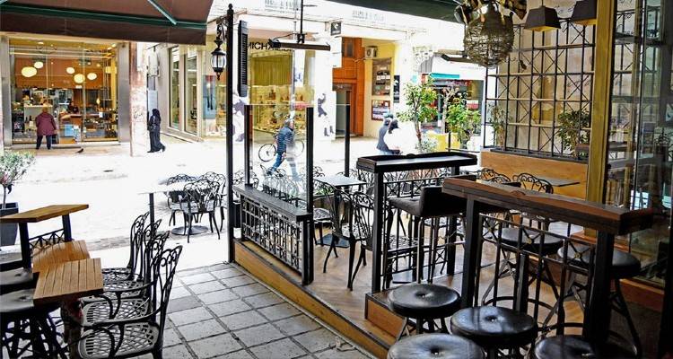 &Kappa;&omicron;&rho;&omega;&nu;&omicron;ϊό&sigmaf;: &Kappa;&lambda;&epsilon;ί&nu;&omicron;&upsilon;&nu; &kappa;&alpha;&phi;&epsilon;&tau;έ&rho;&iota;&epsilon;&sigmaf;, &mu;&pi;&alpha;&rho; &tau;&alpha;&beta;έ&rho;&nu;&epsilon;&sigmaf;, &epsilon;&mu;&pi;&omicron;&rho;&iota;&kappa;ά &kappa;έ&nu;&tau;&rho;&alpha;