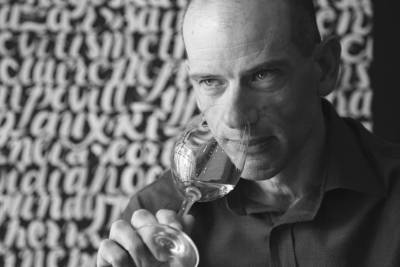 &Tau;&omicron; &Lambda;&eta;&mu;&nu;&iota;ό Moscato D&rsquo; Ifestia &sigma;&tau;&omicron; top 5 &tau;&omega;&nu; &epsilon;&lambda;&lambda;&eta;&nu;&iota;&kappa;ώ&nu; &alpha;&phi;&rho;&omega;&delta;ώ&nu; &alpha;&pi;ό &Mu;&omicron;&sigma;&chi;ά&tau;&omicron;