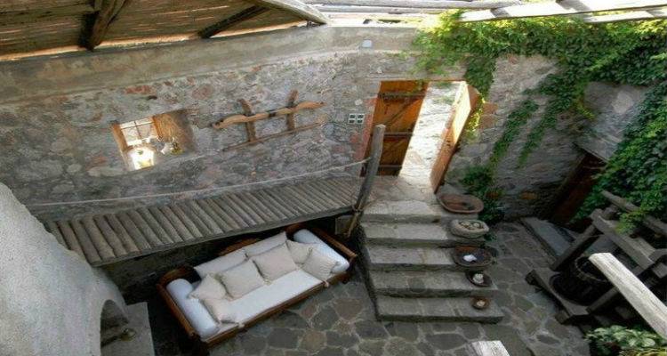 &Pi;&alpha;&lambda;&iota;ό &epsilon;&lambda;&alpha;&iota;&omicron;&tau;&rho;&iota;&beta;&epsilon;ί&omicron; &sigma;&tau;&eta;&nu; &Lambda;ή&mu;&nu;&omicron; &mu;&epsilon;&tau;&alpha;&mu;&omicron;&rho;&phi;ώ&theta;&eta;&kappa;&epsilon; &sigma;&epsilon; &mu;&iota;&alpha; &pi;&alpha;&nu;έ&mu;&omicron;&rho;&phi;&eta; &epsilon;&xi;&omicron;&chi;&iota;&kappa;ή &kappa;&alpha;&tau;&omicron;&iota;&kappa;ί&alpha; &kappa;&alpha;&iota; "&kappa;&lambda;έ&beta;&epsilon;&iota;" &tau;&iota;&sigmaf; &epsilon;&nu;&tau;&upsilon;&pi;ώ&sigma;&epsilon;&iota;&sigmaf; (photos)