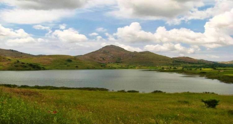 &Beta;&alpha;&gamma;&gamma;έ&lambda;&eta;&sigmaf; &Gamma;&iota;&alpha;&rho;&mu;&alpha;&delta;&omicron;ύ&rho;&omicron;&sigmaf; &gamma;&iota;&alpha; &tau;&omicron; &phi;&rho;ά&gamma;&mu;&alpha; &Kappa;ά&sigma;&pi;&alpha;&kappa;&alpha;: &laquo;&Zeta;ή&tau;&eta;&mu;&alpha; &epsilon;&pi;&iota;&beta;ί&omega;&sigma;&eta;&sigmaf; &gamma;&iota;&alpha; &tau;&alpha; &chi;&omega;&rho;&iota;ά &kappa;&alpha;&iota; &tau;&eta; &Mu;ύ&rho;&iota;&nu;&alpha;&raquo;