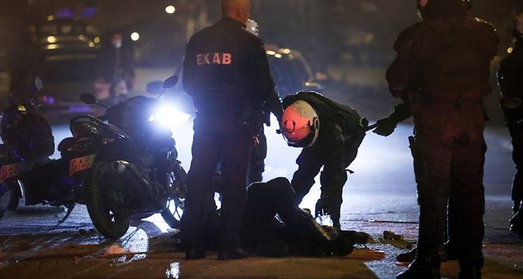 &Nu;έ&alpha; &Sigma;&mu;ύ&rho;&nu;&eta;: &Delta;ύ&omicron; &nu;έ&epsilon;&sigmaf; &sigma;&upsilon;&lambda;&lambda;ή&psi;&epsilon;&iota;&sigmaf; &gamma;&iota;&alpha; &tau;&omicron;&nu; &xi;&upsilon;&lambda;&omicron;&delta;&alpha;&rho;&mu;ό &tau;&omicron;&upsilon; &alpha;&sigma;&tau;&upsilon;&nu;&omicron;&mu;&iota;&kappa;&omicron;ύ