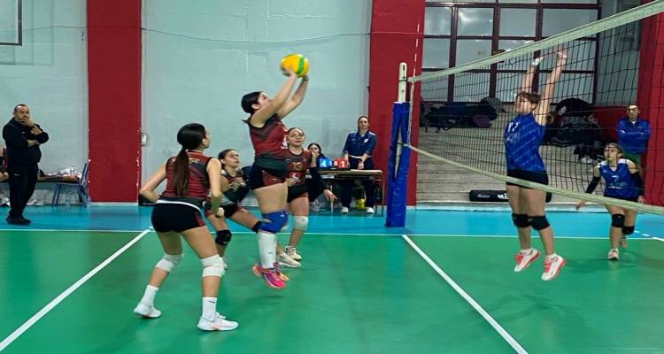 &Nu;ί&kappa;&eta; &gamma;&iota;&alpha; &tau;&omicron;&nu; Ή&phi;&alpha;&iota;&sigma;&tau;&omicron;