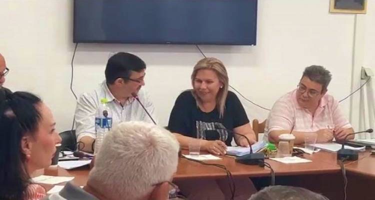 &Sigma;&upsilon;&nu;&epsilon;&delta;&rho;&iota;ά&zeta;&epsilon;&iota; &tau;&eta;&nu; &Pi;&alpha;&rho;&alpha;&sigma;&kappa;&epsilon;&upsilon;ή 12 &Delta;&epsilon;&kappa;&epsilon;&mu;&beta;&rho;ί&omicron;&upsilon; &tau;&omicron; &Delta;&eta;&mu;&omicron;&tau;&iota;&kappa;ό &Sigma;&upsilon;&mu;&beta;&omicron;ύ&lambda;&iota;&omicron; &Lambda;ή&mu;&nu;&omicron;&upsilon; &mu;&epsilon; 20 &theta;έ&mu;&alpha;&tau;&alpha; &sigma;&tau;&eta;&nu; &eta;&mu;&epsilon;&rho;ή&sigma;&iota;&alpha; &delta;&iota;ά&tau;&alpha;&xi;&eta;