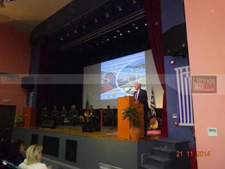 Ο Αθανάσιος Δρούγος στον Fm100 | Η Λήμνος τίμησε την ημέρα των Ενόπλων Δυνάμεων (photos+mp3)