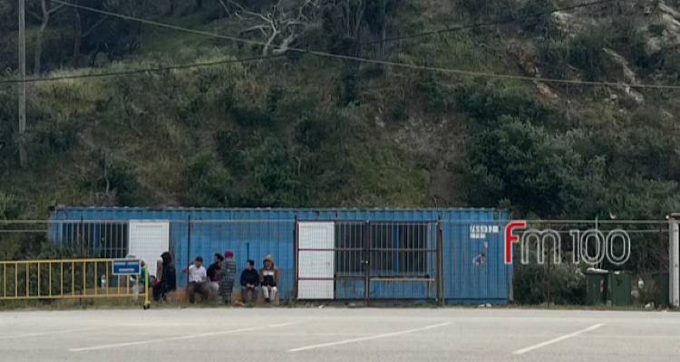 &Lambda;ή&mu;&nu;&omicron;&sigmaf;: &Alpha;&pi;ό&psi;&epsilon; &tau;&omicron; &beta;&rho;ά&delta;&upsilon; &mu;&epsilon; &tau;&omicron; &Mu;yconos &theta;&alpha; &mu;&epsilon;&tau;&alpha;&phi;&epsilon;&rho;&theta;&omicron;ύ&nu; &omicron;&iota; 89 &pi;&alpha;&rho;ά&nu;&omicron;&mu;&omicron;&iota; &mu;&epsilon;&tau;&alpha;&nu;ά&sigma;&tau;&epsilon;&sigmaf; &sigma;&tau;&eta; &Lambda;έ&sigma;&beta;&omicron;.