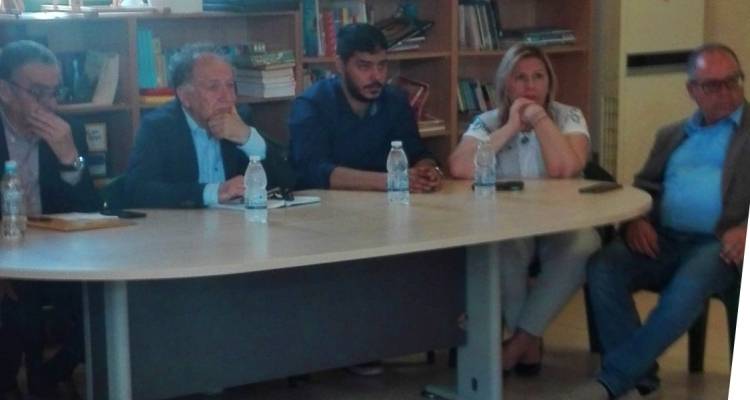 &Epsilon;&rho;&omega;&tau;ή&mu;&alpha;&tau;&alpha; &kappa;&alpha;&iota; &epsilon;&nu;&tau;ά&sigma;&epsilon;&iota;&sigmaf; &alpha;&pi;ό &kappa;&alpha;&tau;&omicron;ί&kappa;&omicron;&upsilon;&sigmaf; &tau;&eta;&sigmaf; &Alpha;&tau;&sigma;&iota;&kappa;ή&sigmaf; &sigma;&tau;&eta;&nu; &alpha;&nu;&omicron;&iota;&chi;&tau;ή &epsilon;&nu;&eta;&mu;&epsilon;&rho;&omega;&tau;&iota;&kappa;ή &epsilon;&kappa;&delta;ή&lambda;&omega;&sigma;&eta; &gamma;&iota;&alpha; &tau;&eta;&nu; &epsilon;&xi;έ&lambda;&iota;&xi;&eta; &tau;&omicron;&upsilon; &Alpha;&nu;&alpha;&delta;&alpha;&sigma;&mu;&omicron;ύ