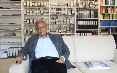 &Alpha;&mu;ά&rho;&tau;&iota;&alpha; &Sigma;&epsilon;&nu;: &Eta; &Epsilon;&lambda;&lambda;ά&delta;&alpha; &chi;&rho;&epsilon;&iota;ά&zeta;&epsilon;&tau;&alpha;&iota; &mu;&epsilon;&tau;&alpha;&rho;&rho;&upsilon;&theta;&mu;ί&sigma;&epsilon;&iota;&sigmaf;, &alpha;&lambda;&lambda;ά...