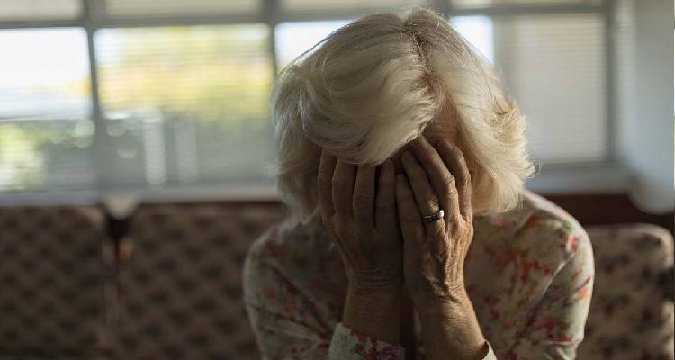 &Kappa;&alpha;&tau;ά&theta;&lambda;&iota;&psi;&eta;: &Eta; &alpha;&nu;&epsilon;&pi;ά&rho;&kappa;&epsilon;&iota;&alpha; &alpha;&upsilon;&tau;ή&sigmaf; &tau;&eta;&sigmaf; &beta;&iota;&tau;&alpha;&mu;ί&nu;&eta;&sigmaf; &alpha;&upsilon;&xi;ά&nu;&epsilon;&iota; &tau;&omicron;&nu; &kappa;ί&nu;&delta;&upsilon;&nu;&omicron; &gamma;&iota;&alpha; &tau;&omicron;&upsilon;&sigmaf; ά&nu;&omega; &tau;&omega;&nu; 50