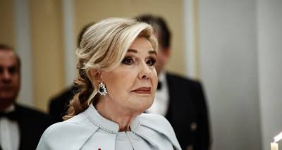 &Pi;έ&theta;&alpha;&nu;&epsilon; &eta; &Mu;&alpha;&rho;&iota;ά&nu;&nu;&alpha; &Beta;&alpha;&rho;&delta;&iota;&nu;&omicron;&gamma;&iota;ά&nu;&nu;&eta;