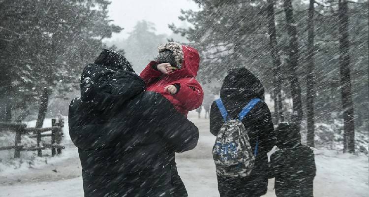 &Kappa;&alpha;&iota;&rho;ό&sigmaf;: &Nu;έ&alpha; &epsilon;&pi;&iota;&delta;&epsilon;ί&nu;&omega;&sigma;&eta; &tau;&omicron; &epsilon;&pi;ό&mu;&epsilon;&nu;&omicron; 48&omega;&rho;&omicron; | &Pi;&omicron;ύ &theta;&alpha; &sigma;&eta;&mu;&epsilon;&iota;&omega;&theta;&omicron;ύ&nu; &kappa;&alpha;&tau;&alpha;&iota;&gamma;ί&delta;&epsilon;&sigmaf; &kappa;&alpha;&iota; &chi;&iota;&omicron;&nu;&omicron;&pi;&tau;ώ&sigma;&epsilon;&iota;&sigmaf;
