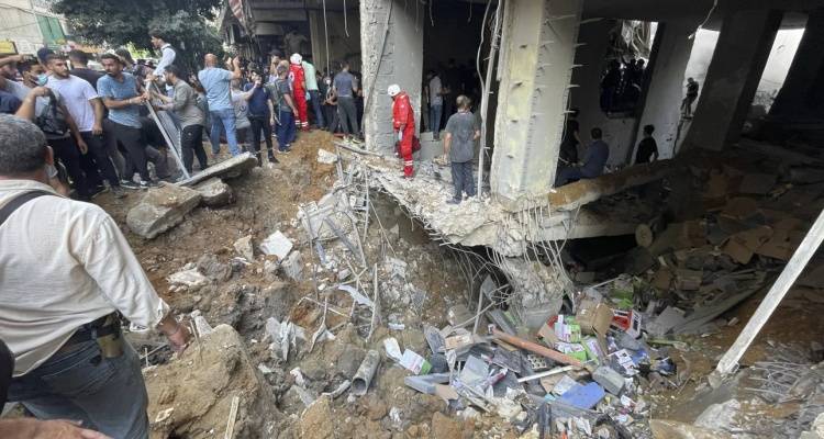 Αεροπορική επιδρομή του Ισραήλ σε προπύργιο της Χεζμπολάχ στη Βηρυτό | Νεκρός ανώτατος διοικητής της οργάνωσης