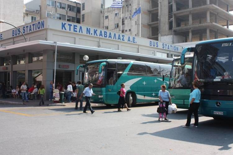 Στάση των λεωφορείων Θεσσαλονίκης στο λιμάνι της Καβάλας ζητά ο Βογιατζής