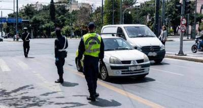 Νέος ΚΟΚ: Ποια είναι τα πρόστιμα και οι ποινές για κόκκινο, κινητό, stop, αλκοόλ, κράνος, ταχύτητα | Αναλυτικά παραδείγματα