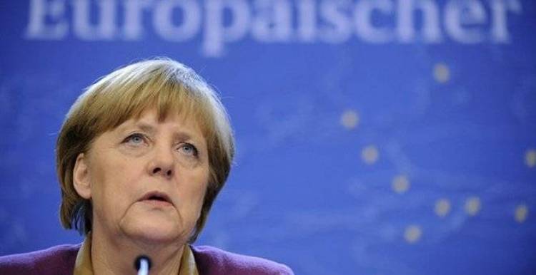 Μέρκελ: Η Ελλάδα δεν έπρεπε να έχει μπει στο ευρώ