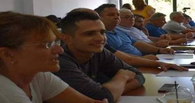 &Beta;. &Chi;&alpha;&tau;&zeta;&eta;&chi;&alpha;&rho;&alpha;&lambda;ά&mu;&pi;&omicron;&upsilon;&sigmaf;:  &laquo;&Omega;&mu;ή &pi;&alpha;&rho;έ&mu;&beta;&alpha;&sigma;&eta; &theta;&epsilon;&sigma;&mu;&iota;&kappa;ώ&nu; &kappa;&alpha;&iota; &mu;&eta; &omicron;&rho;&gamma;ά&nu;&omega;&nu; &eta; &alpha;&kappa;ύ&rho;&omega;&sigma;&eta; &pi;&alpha;&rho;ά&sigma;&tau;&alpha;&sigma;&eta;&sigmaf; &sigma;&tau;&eta; &Lambda;ή&mu;&nu;&omicron;&raquo;