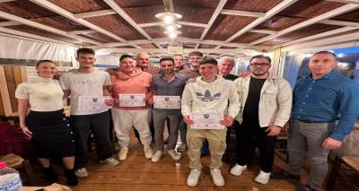 &Omicron; &Sigma;ύ&nu;&delta;&epsilon;&sigma;&mu;&omicron;&sigmaf; &Delta;&iota;&alpha;&iota;&tau;&eta;&tau;ώ&nu; &Kappa;&alpha;&lambda;&alpha;&theta;&omicron;&sigma;&phi;&alpha;ί&rho;&iota;&sigma;&eta;&sigmaf; &Lambda;έ&sigma;&beta;&omicron;&upsilon; έ&kappa;&omicron;&psi;&epsilon; &tau;&eta; &pi;ί&tau;&alpha; &tau;&omicron;&upsilon;