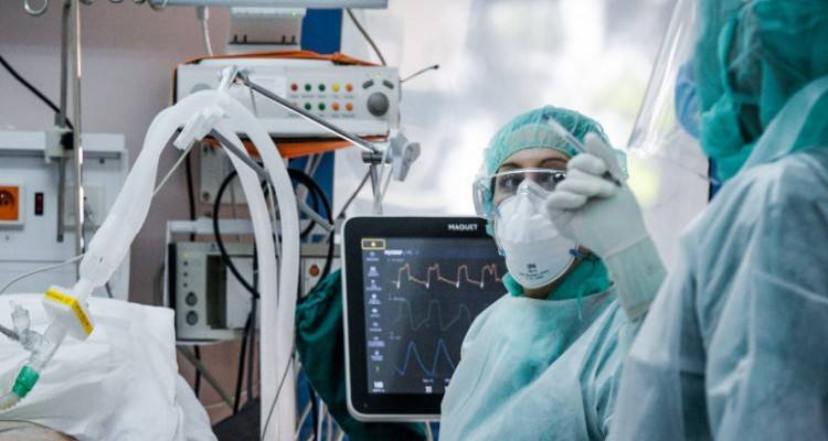 &Kappa;&omicron;&rho;&omega;&nu;&omicron;ϊό&sigmaf;: 150 &nu;έ&alpha; &kappa;&rho;&omicron;ύ&sigma;&mu;&alpha;&tau;&alpha; &sigma;&tau;&eta; &chi;ώ&rho;&alpha; &mu;&alpha;&sigmaf; | &Delta;ύ&omicron; &nu;έ&omicron;&iota; &theta;ά&nu;&alpha;&tau;&omicron;&iota;