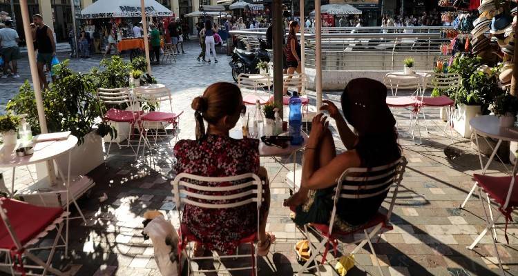 &Sigma;&epsilon; &mu;ί&nu;&iota; lockdown &alpha;&pi;ό &sigma;ή&mu;&epsilon;&rho;&alpha; &omicron;&iota; &alpha;&nu;&epsilon;&mu;&beta;&omicron;&lambda;ί&alpha;&sigma;&tau;&omicron;&iota;: &Sigma;&tau;&omicron;&pi; &sigma;&epsilon; &kappa;&lambda;&epsilon;&iota;&sigma;&tau;&omicron;ύ&sigmaf; &chi;ώ&rho;&omicron;&upsilon;&sigmaf;, &pi;&omicron;ύ &chi;&rho;&epsilon;&iota;ά&zeta;&omicron;&nu;&tau;&alpha;&iota; &tau;&epsilon;&sigma;&tau; &gamma;&iota;&alpha; &nu;&alpha; &mu;&pi;&omicron;&upsilon;&nu;