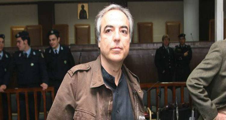 &Sigma;&tau;&iota;&sigmaf; 12:00 &beta;&gamma;&alpha;ί&nu;&epsilon;&iota; &omicron; &Kappa;&omicron;&upsilon;&phi;&omicron;&nu;&tau;ί&nu;&alpha;&sigmaf;  | &Delta;ύ&omicron; &phi;&omicron;&rho;έ&sigmaf; &tau;&eta;&nu; &eta;&mu;έ&rho;&alpha; &theta;&alpha; &pi;&eta;&gamma;&alpha;ί&nu;&epsilon;&iota; &sigma;&tau;&omicron; &alpha;&sigma;&tau;&upsilon;&nu;&omicron;&mu;&iota;&kappa;ό &tau;&mu;ή&mu;&alpha;