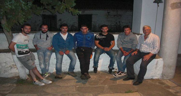 &Sigma;ύ&nu;&alpha;&xi;&eta; &iota;&pi;&pi;έ&omega;&nu; &epsilon;&chi;&theta;έ&sigmaf; &sigma;&tau;&eta;&nu; &Pi;&alpha;&lambda;&iota;ά &Mu;&eta;&tau;&rho;ό&pi;&omicron;&lambda;&eta; (photos)