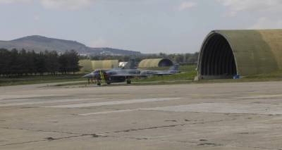 &Tau;&alpha;&nu;ά&gamma;&rho;&alpha;: &Nu;&epsilon;&kappa;&rho;ό&sigmaf; &epsilon;&pi;&iota;&sigma;&mu;&eta;&nu;ί&alpha;&sigmaf; &sigma;&tau;&eta; &beta;ά&sigma;&eta; &tau;&omega;&nu; Rafale