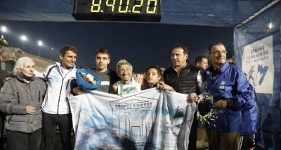 39&omicron;&sigmaf; &Alpha;&upsilon;&theta;&epsilon;&nu;&tau;&iota;&kappa;ό&sigmaf; &Mu;&alpha;&rho;&alpha;&theta;ώ&nu;&iota;&omicron;&sigmaf;: &Omicron; 91&chi;&rho;&omicron;&nu;&omicron;&sigmaf; &Sigma;&tau;έ&lambda;&iota;&omicron;&sigmaf; &tau;&epsilon;&rho;&mu;ά&tau;&iota;&sigma;&epsilon; &kappa;&alpha;&iota; &tau;&omicron; &pi;&alpha;&nu;&eta;&gamma;ύ&rho;&iota;&sigma;&epsilon; &alpha;&gamma;&kappa;&alpha;&lambda;&iota;ά &mu;&epsilon; &tau;&alpha; &epsilon;&gamma;&gamma;ό&nu;&iota;&alpha; &tau;&omicron;&upsilon;
