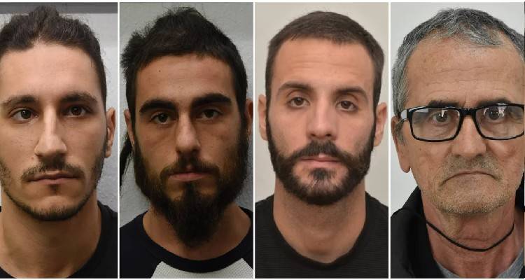 &Sigma;&tau;&omicron; &phi;&omega;&sigmaf; &tau;&alpha; &sigma;&tau;&omicron;&iota;&chi;&epsilon;ί&alpha; &tau;&epsilon;&sigma;&sigma;ά&rho;&omega;&nu; &beta;&iota;&alpha;&sigma;&tau;ώ&nu; &alpha;&nu;&eta;&lambda;ί&kappa;&omega;&nu; | 4 &delta;&iota;&alpha;&phi;&omicron;&rho;&epsilon;&tau;&iota;&kappa;έ&sigmaf; &upsilon;&pi;&omicron;&theta;έ&sigma;&epsilon;&iota;&sigmaf; &pi;&omicron;&upsilon; &sigma;ό&kappa;&alpha;&rho;&alpha;&nu; &sigma;&epsilon; &lambda;ί&gamma;&epsilon;&sigmaf; ώ&rho;&epsilon;&sigmaf;