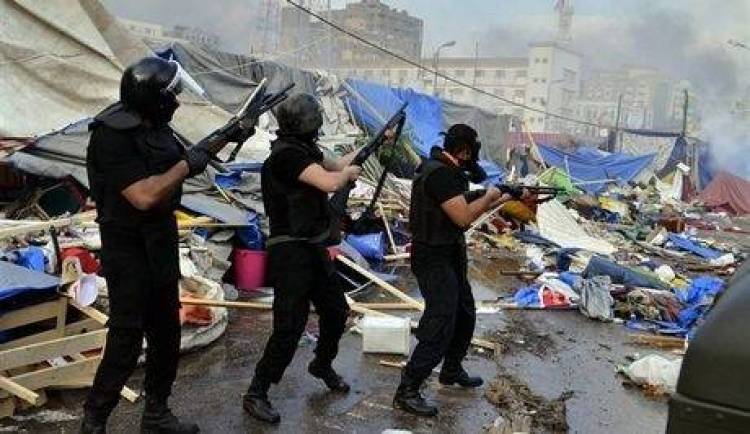 Στη δίνη εμφυλίου η Αίγυπτος. Εκατόμβη νεκρών από τα πυρά του στρατού