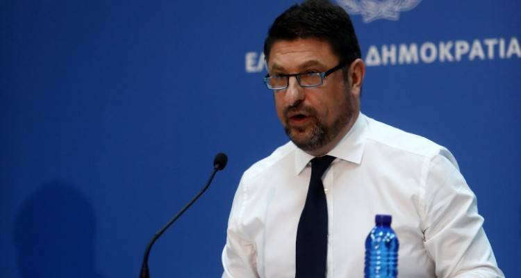 &Chi;&alpha;&rho;&delta;&alpha;&lambda;&iota;ά&sigmaf;: &Alpha;&pi;&alpha;&gamma;&omicron;&rho;&epsilon;ύ&omicron;&nu;&tau;&alpha;&iota; &laquo;take away&raquo; &pi;&omicron;&tau;ά &kappa;&alpha;&iota; &laquo;ά&tau;&upsilon;&pi;&alpha;&raquo; &pi;ά&rho;&tau;&iota;