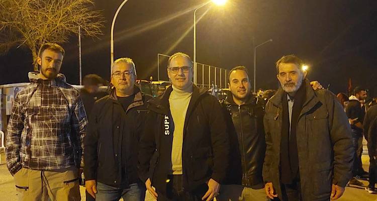 &Sigma;&tau;&omicron; &mu;&pi;&lambda;ό&kappa;&omicron; &tau;&omicron;&upsilon; &Lambda;&iota;&beta;&alpha;&delta;&omicron;&chi;&omega;&rho;ί&omicron;&upsilon; &omicron; &Theta;&omega;&mu;ά&sigmaf; &Lambda;&omicron;ύ&kappa;&alpha;&sigmaf;