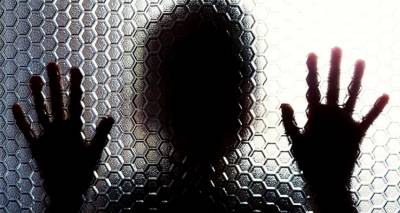 Ηράκλειο: Ανήλικος εντοπίστηκε με τραύματα από ξυράφι σε χέρια και πόδια -Μεταφέρθηκε σε ψυχιατρική κλινική