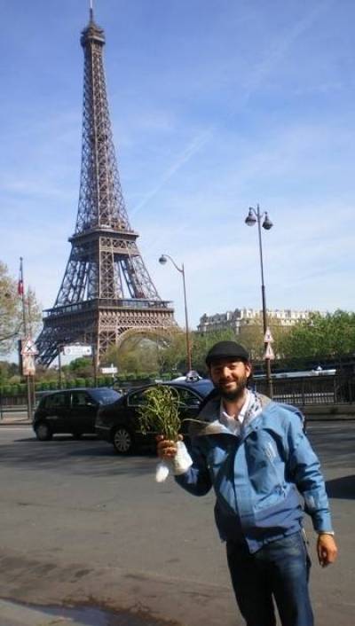 Σωτήρης Λυμπερόπουλος, Ο άνθρωπος που γύρισε από τη γη