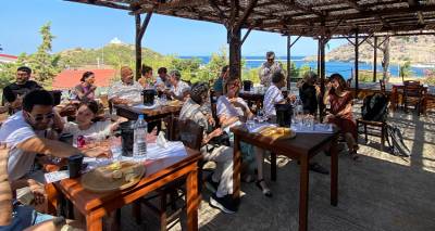 &Omicron; &Alpha;&gamma;&rho;&omicron;&tau;&iota;&kappa;ό&sigmaf; &Omicron;&iota;&nu;&omicron;&pi;&omicron;&iota;&eta;&tau;&iota;&kappa;ό&sigmaf; &Sigma;&upsilon;&nu;&epsilon;&tau;&alpha;&iota;&rho;&iota;&sigma;&mu;ό&sigmaf; &Lambda;ή&mu;&nu;&omicron;&upsilon; &phi;&iota;&lambda;&omicron;&xi;έ&nu;&eta;&sigma;&epsilon; &tau;&omicron; &Delta;&iota;&epsilon;&theta;&nu;έ&sigmaf; &Phi;&epsilon;&sigma;&tau;&iota;&beta;ά&lambda; &Omicron;&iota;&kappa;&omicron;&lambda;&omicron;&gamma;&iota;&kappa;&omicron;ύ &Nu;&tau;&omicron;&kappa;&iota;&mu;&alpha;&nu;&tau;έ&rho; BIFED