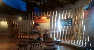 &Pi;&rho;&omicron;&sigmaf; &pi;&alpha;&rho;ά&delta;&omicron;&sigma;&eta; &tau;&omicron; &Lambda;&alpha;&omicron;&gamma;&rho;&alpha;&phi;&iota;&kappa;ό &Mu;&omicron;&upsilon;&sigma;&epsilon;ί&omicron; &Rho;&omicron;&upsilon;&sigma;&sigma;&omicron;&pi;&omicron;&upsilon;&lambda;ί&omicron;&upsilon; | Έ&nu;&alpha; &pi;&rho;&alpha;&gamma;&mu;&alpha;&tau;&iota;&kappa;ό &kappa;ό&sigma;&mu;&eta;&mu;&alpha; &sigma;&tau;&eta;&nu; &alpha;&nu;&alpha;&tau;&omicron;&lambda;&iota;&kappa;ή &Lambda;ή&mu;&nu;&omicron; (photos)